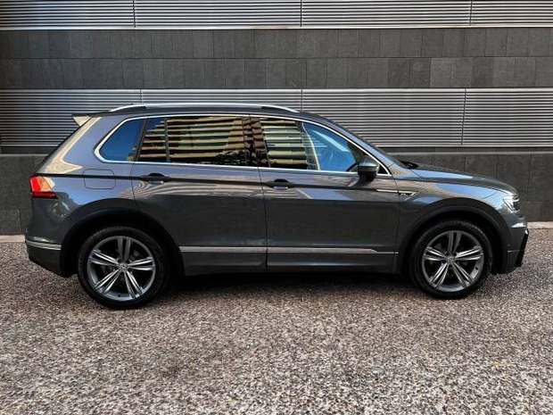 Volkswagen Tiguan 2.0 TDI Sport R-Line — foto 2