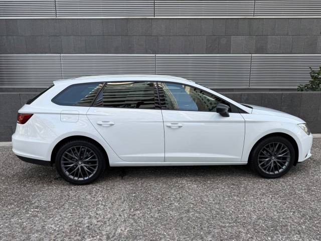 SEAT León ST 1.4 TSI DSG Style — foto 3