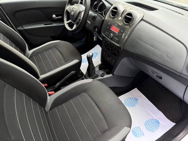 Dacia Sandero Stepway TCe 90 — foto 12