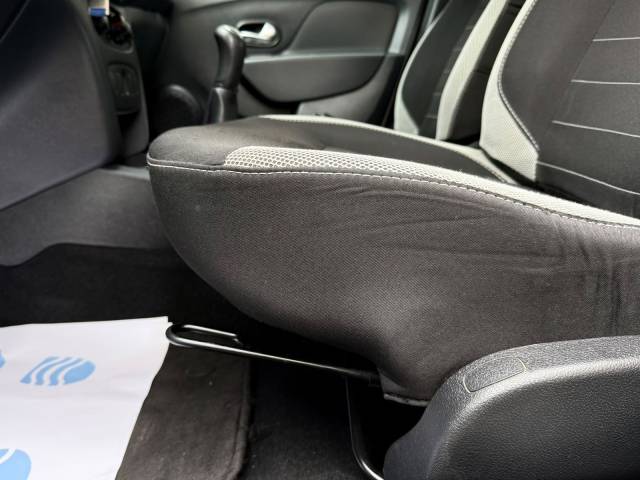 Dacia Sandero Stepway TCe 90 — foto 13