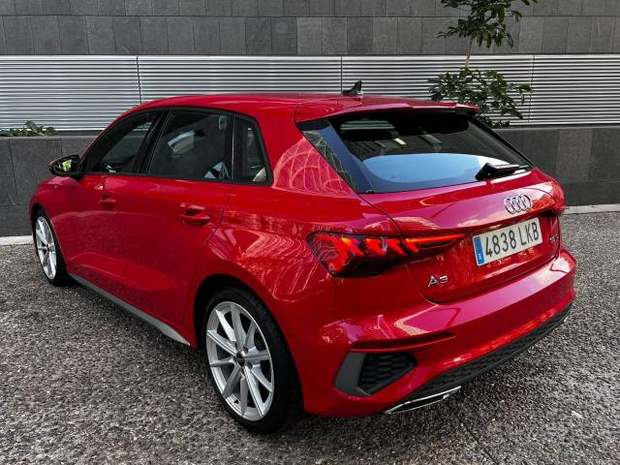 Audi A3 Sportback 35 TDI S Line — foto 6