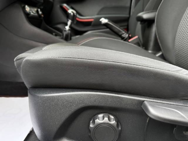 Ford Fiesta 1.0 EcoBoost ST-Line — foto 20