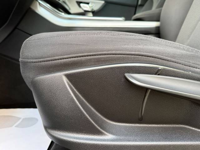 Audi Q8 45 TDI S Line — foto 24